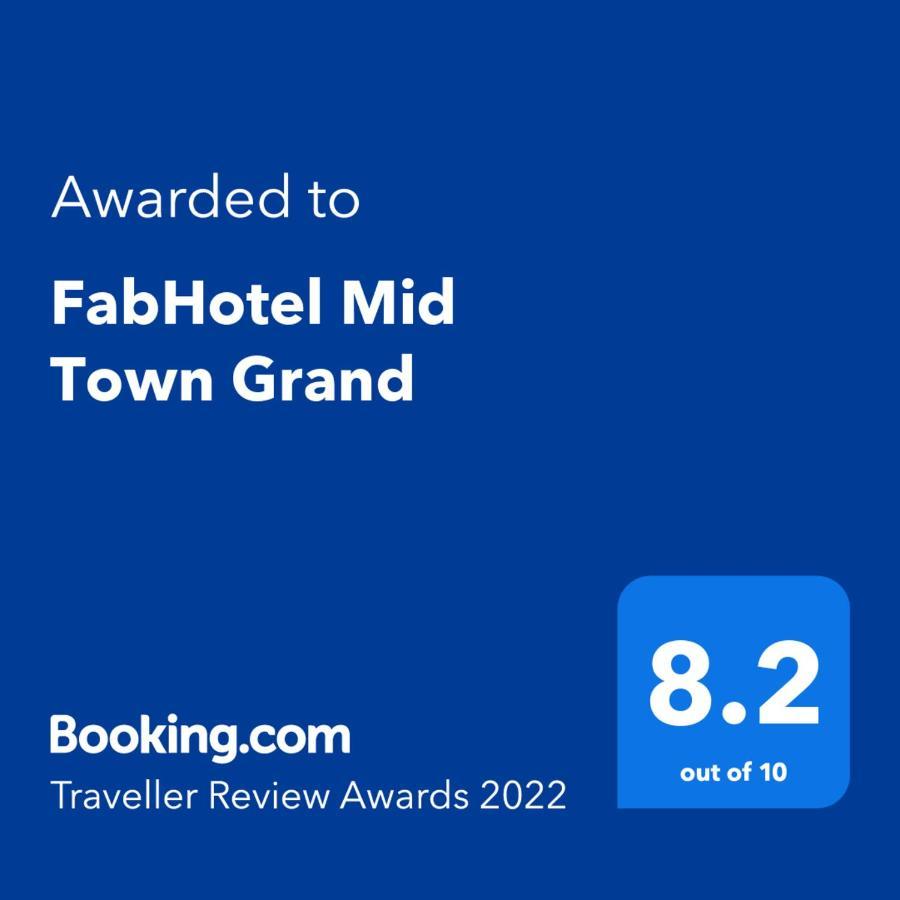 Fabhotel Mid Town Grand Panchkula Dış mekan fotoğraf