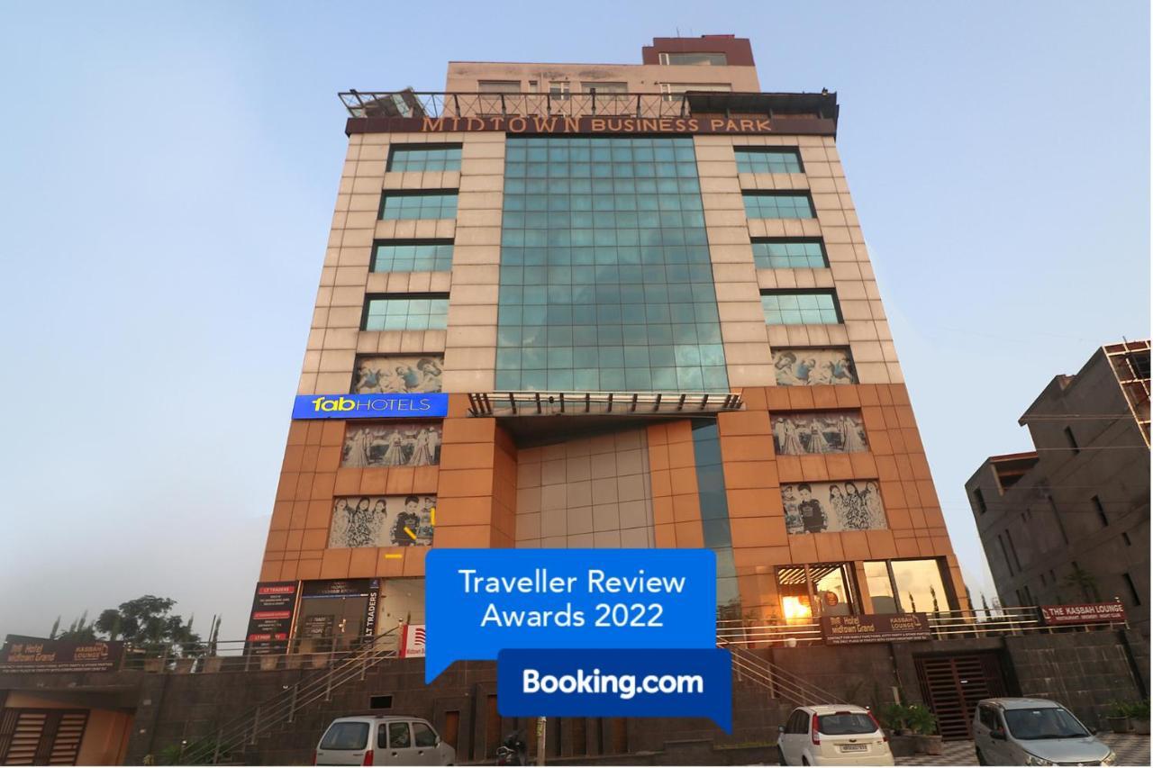 Fabhotel Mid Town Grand Panchkula Dış mekan fotoğraf